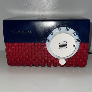 Unique Motorola Vintage Radio